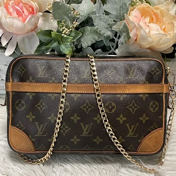 Sold🌸Authentic Louis Vuitton Monogram bag - Picture 15 of 16